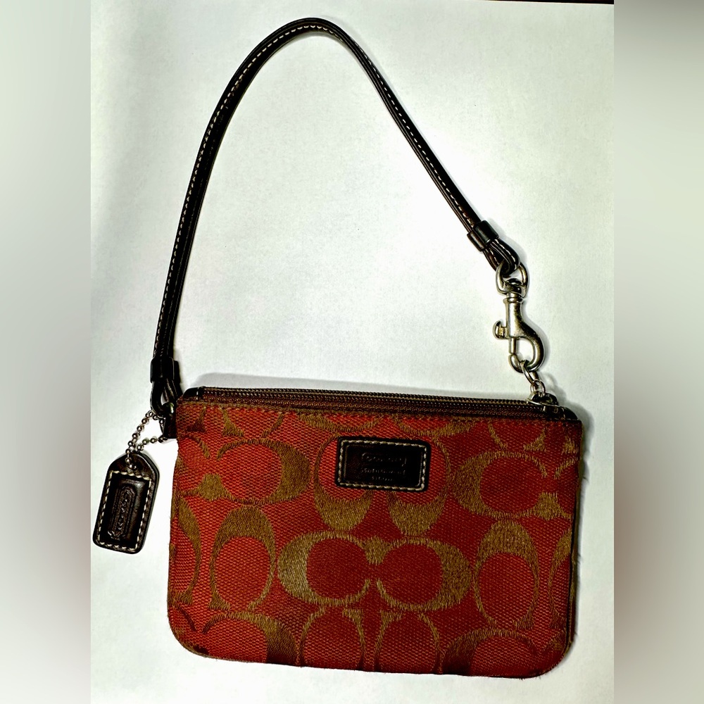 Coach Signature C Wristlet Burgundy Brown Canvas Zip Pouch with Hangtag